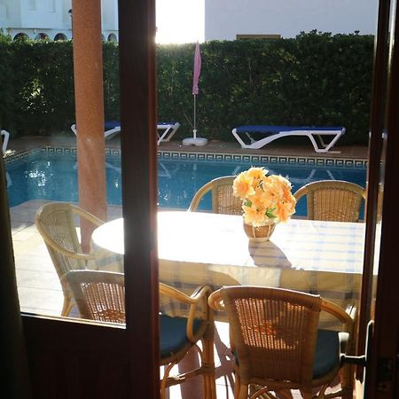 Spectacular Villa With Swimmingpool In Cala Blanca カラ・ブランカ エクステリア 写真